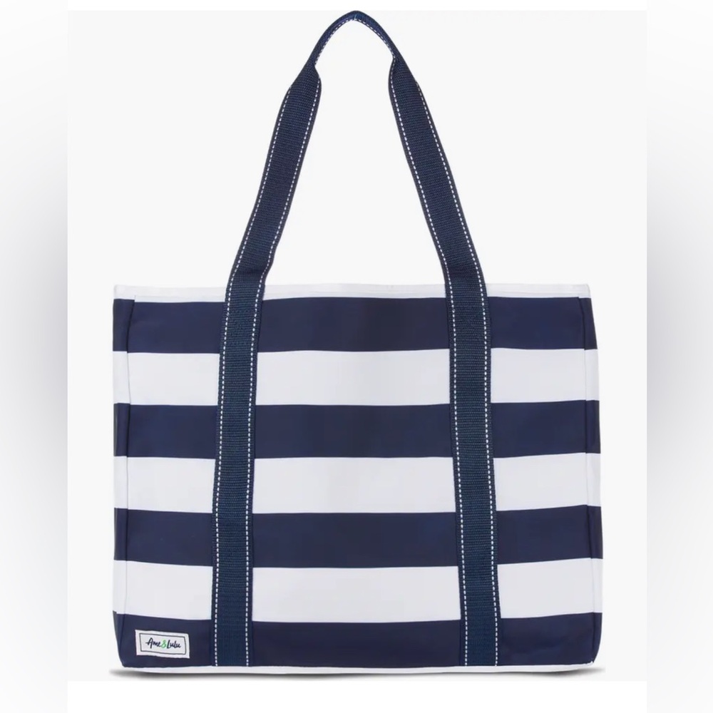 NWT Ame & Lulu Sun and Sea Navy and White Striped Tote Bag ( Captain Color)